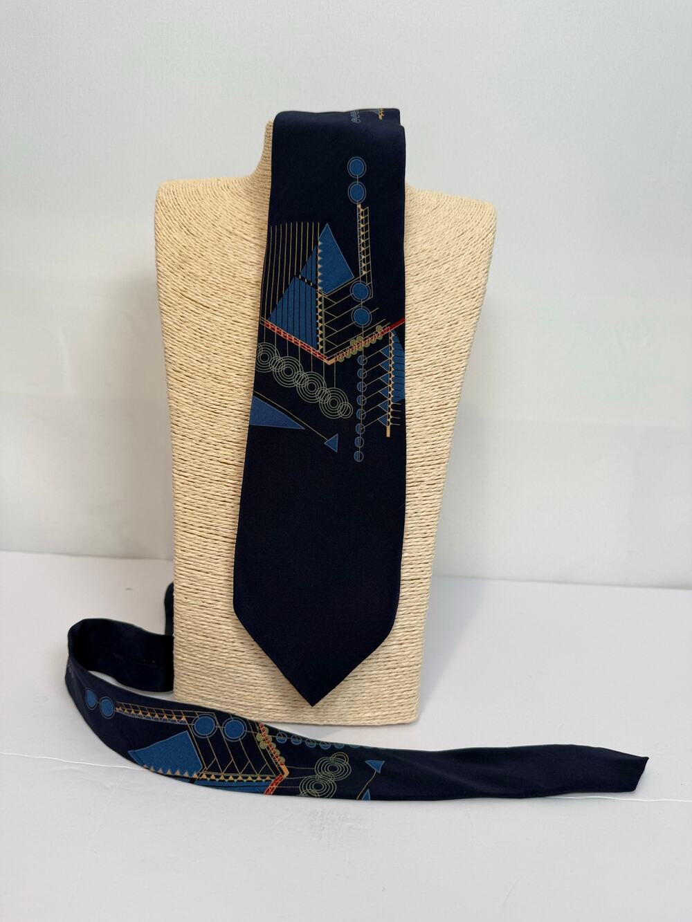 Frank Lloyd Wright Silk Tie Geometric Tree 1943 Holiday Card Foundation
